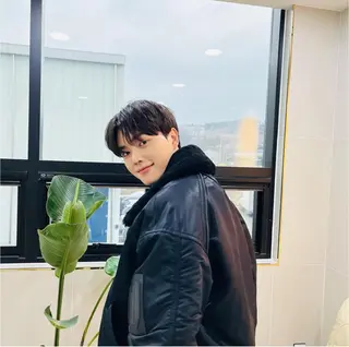 ショート key キーのヘアスタイル