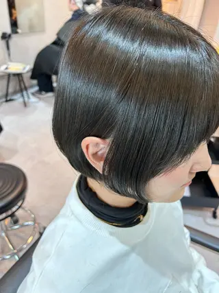 ショート TOSHIKI 透明感カラー🌈のヘアスタイル