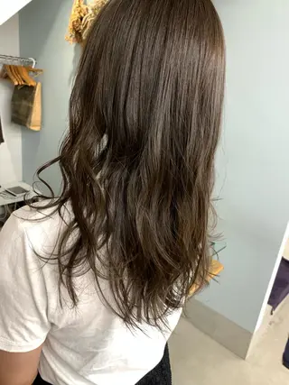 ロング カラー leben serikaのヘアスタイル