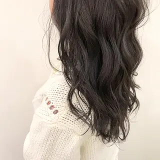セミロング 梅田 千亜希のヘアスタイル
