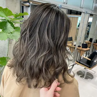 ミディアム カラー 🌼透明感カラー ✳︎eri🌼のヘアスタイル
