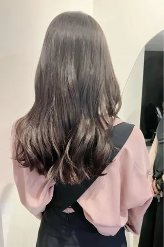ロング 【ツヤ髪特化】 スズキアキエのヘアスタイル