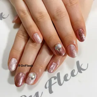 ネイル NailSalon ＃OnFleekのネイルデザイン