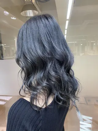 セミロング カラー 【透明感、艶髪】西村 有司のヘアスタイル