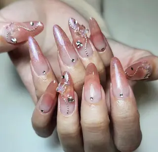 ネイル FLORANZ TANAKAのネイルデザイン