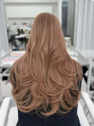 ロング カラー 顔まわりの神様✨ 透明感カラー藤嶋秀幸のヘアスタイル