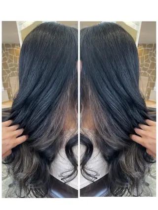 ロング 開發 紗貴のヘアスタイル