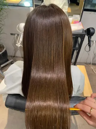 セミロング カラー ナチュラル透明感🌱 小山美樹子のヘアスタイル