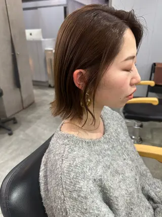 ショート カラー 髪質改善🩵縮毛矯正 代々木/木下のヘアスタイル