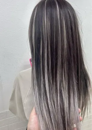 カラー ダブルスキルエクステ /羽エクステ白石宇由のヘアスタイル