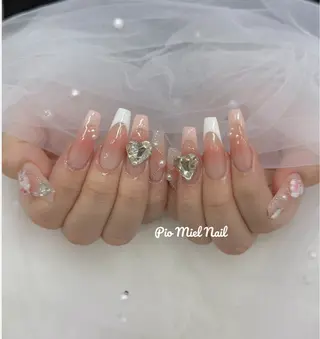 セミロング HANA 長さだしのネイルデザイン