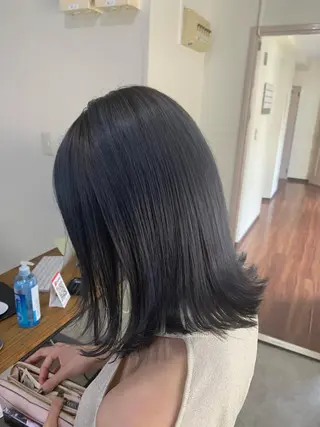 ミディアム カラー パーマ ヘアアレンジ メンズ キッズ ネイル マツエク・マツパ 切りっぱなしヘアボブ ミディアムヘアRYOのヘアスタイル