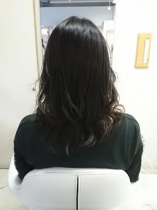 ミディアム nagane sayakaのヘアスタイル