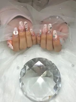 ネイル 【Laule‘a 】のネイルデザイン