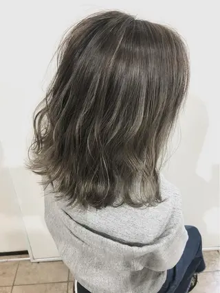 カラー 夜23時まで予約🉑 reverieあきらのヘアスタイル