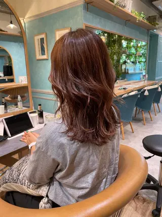 セミロング 縮毛矯正 髪質改善 韓国風レイヤー 吉田のヘアスタイル