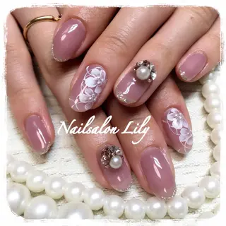 ネイル Lily*nail 🌻Mii🌻のネイルデザイン