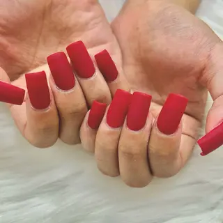 ネイル KIREIE Satomiのネイルデザイン
