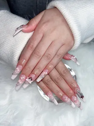 ネイル rino  nail所属・坂 しおのネイルデザイン