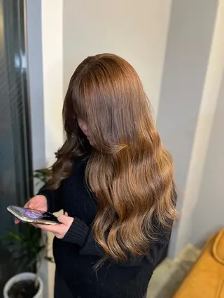ロング miloc naha ナナカのヘアスタイル