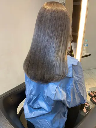 セミロング 韓国ヘア🇰🇷/ みずき/レイヤーのヘアスタイル