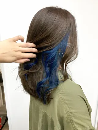 ミディアム カラー ☀️透明感color KURO☀️のヘアスタイル