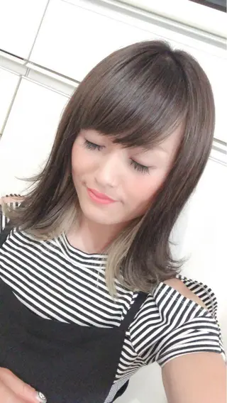 ミディアム 🐆アンドウ チカコ🦓のヘアスタイル
