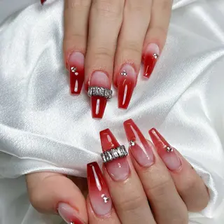 ネイル DR Nail 新宿所属・DR 💅のネイルデザイン