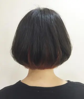 ショート カラー ﾊｲﾄｰﾝ/ｼｮｰﾄ 村上淳乃🐥のヘアスタイル