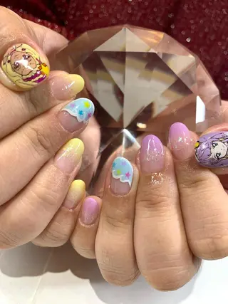 ショート glow_ nailのネイルデザイン