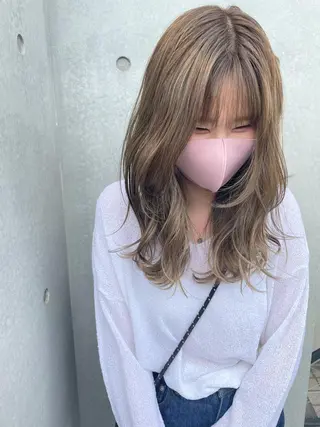 ロング カラー 東 みのりのヘアスタイル