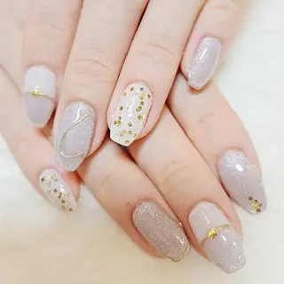 ネイル Nailsalon Wisteriaのネイルデザイン