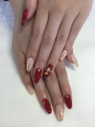 ネイル 💎🐰 saki. m 🐰💎のネイルデザイン