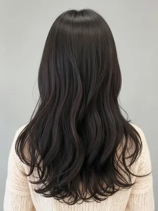 ロング 村岡彩優/松本 /ブリーチ/艶カラーのヘアスタイル