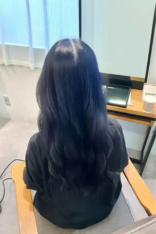 セミロング カラー 抜け感/ワンカラー/ 明大前/桑田のヘアスタイル