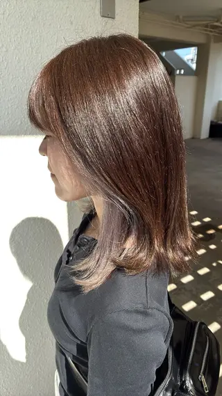 ミディアム カラー 長浜 小晴のヘアスタイル