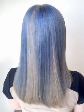 セミロング カラー 透明感color ハイトーン✨みくりのヘアスタイル