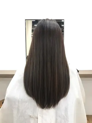 ロング オカダ ノゾミのヘアスタイル