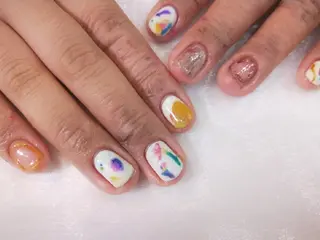 ネイル はばすみれ🎀ﾈｲﾙ 光ﾌｪｲｼｬﾙ ﾍｱのネイルデザイン