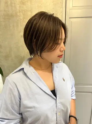 ショート 小野 明日香のヘアスタイル