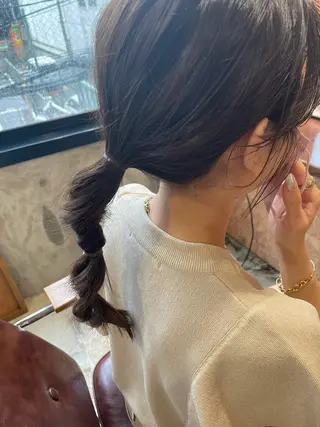 セミロング さの あやねのヘアスタイル