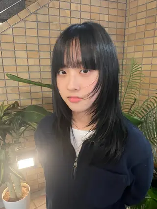 セミロング HEIMER ミカド　サトル△のヘアスタイル