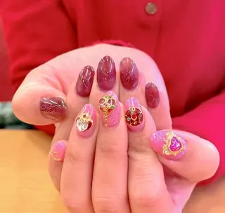 ネイル オーナーネイリスト MAKIのネイルデザイン