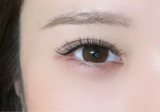 マツエク・マツパ julio掛川 RUNAの眉毛・アイブロウイメージ