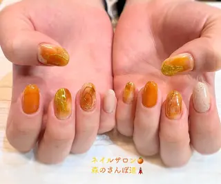 ネイル ショートネイル 森のさんぽ道のネイルデザイン