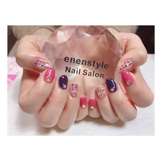 ショート ネイル 👑enen style👑のネイルデザイン