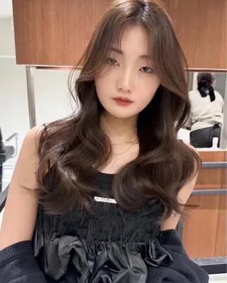 ロング カラー ✨ハイライトの達人 ボブ/ショート/雪下のヘアスタイル