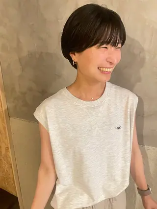 ショート カラー さの あやねのヘアスタイル