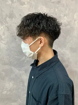 ショート パーマ メンズ 佐藤大翔🌐縮毛矯正 🌐メンズパーマのヘアスタイル