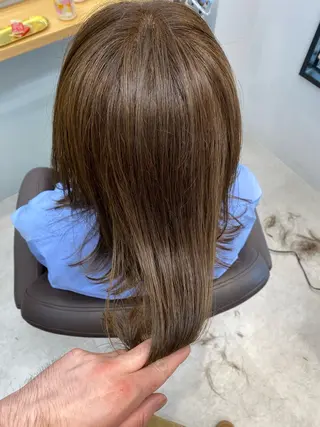 ミディアム a-o岡野　こやま しんぺいのヘアスタイル